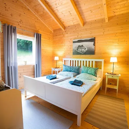 Eifel & - Ferienhaeuser Am Waldsee Rieden/eifel Tatil Evi Rieden (Mayen-Koblenz)