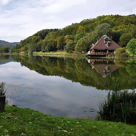 Eifel & - Ferienhaeuser Am Waldsee Rieden/eifel * Rieden (Mayen-Koblenz)