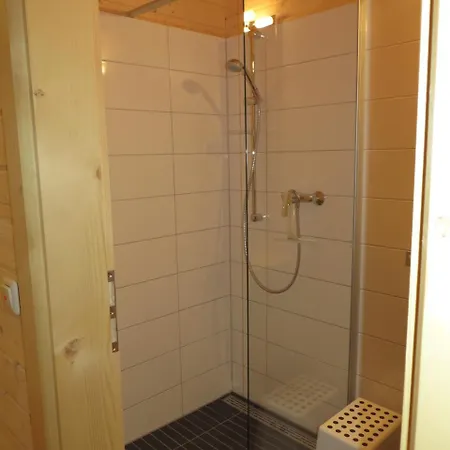 Tatil Evi Eifel & - Ferienhaeuser Am Waldsee Rieden/eifel *