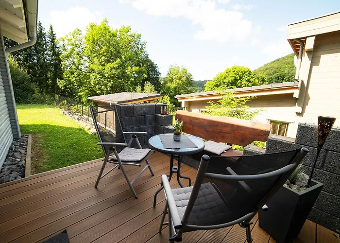 Eifel & - Ferienhaeuser Am Waldsee Rieden/eifel