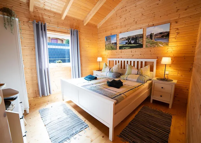 Eifel & - Ferienhaeuser Am Waldsee Rieden/eifel *