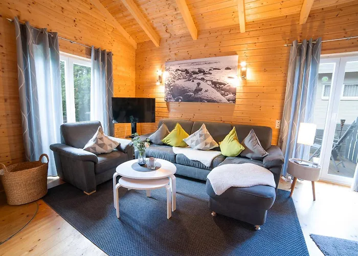 Eifel & - Ferienhaeuser Am Waldsee Rieden/eifel