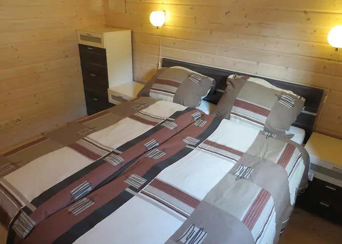 Eifel & - Ferienhaeuser Am Waldsee Rieden/eifel בית נופש Rieden (Mayen-Koblenz)