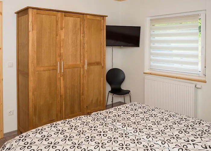 Eifel & - Ferienhaeuser Am Waldsee Rieden/eifel Hébergement de vacances *