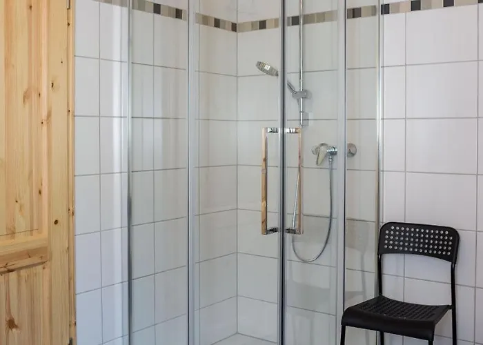 Hébergement de vacances Eifel & - Ferienhaeuser Am Waldsee Rieden/eifel *